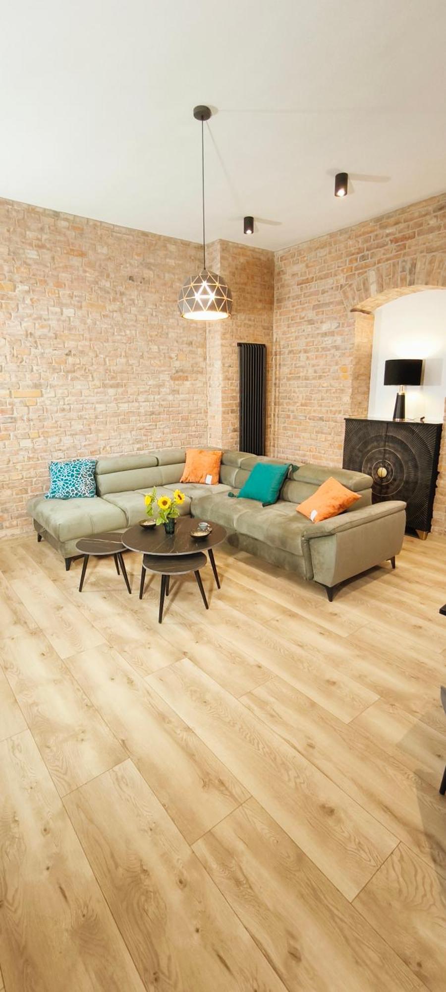 Central Apartments Bazaar กดัญสก์ ภายนอก รูปภาพ