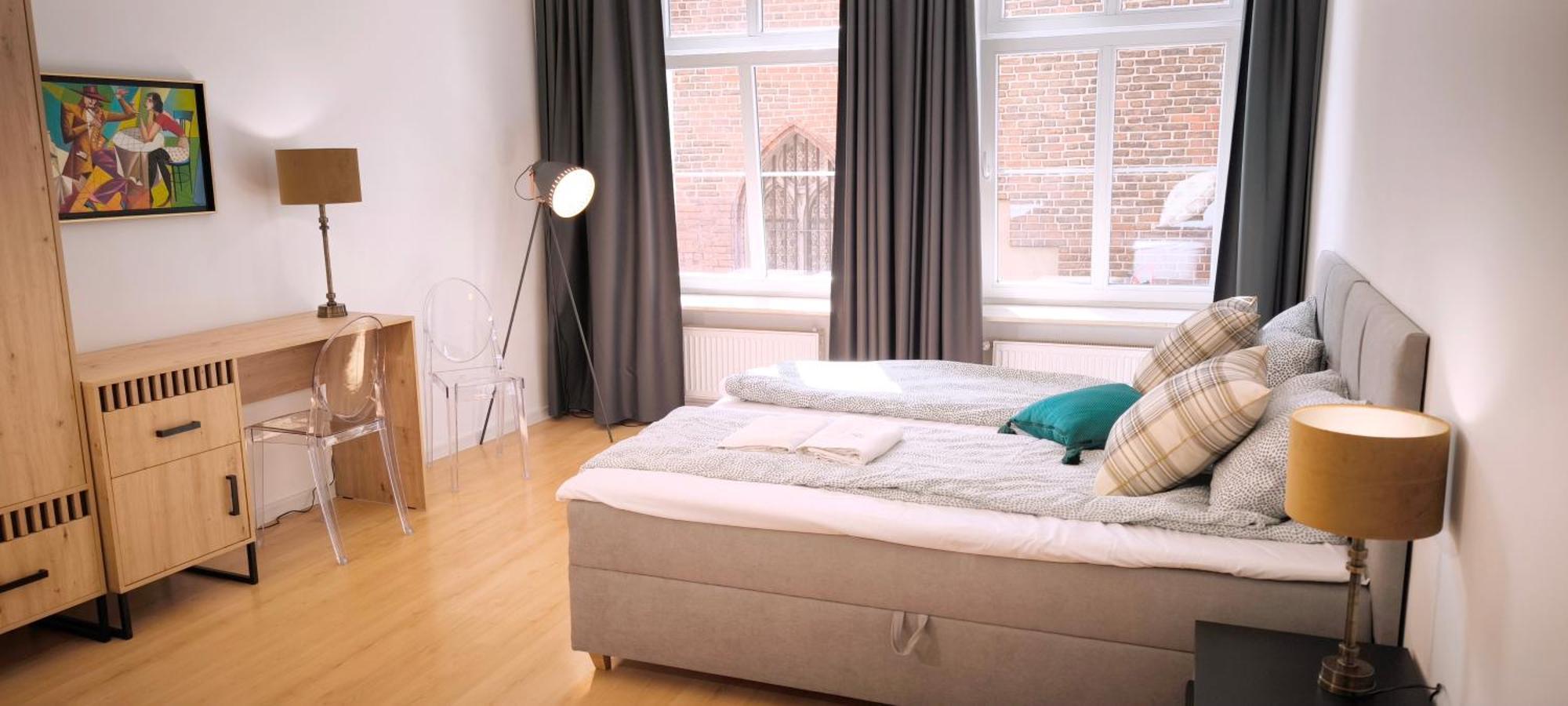 Central Apartments Bazaar กดัญสก์ ภายนอก รูปภาพ